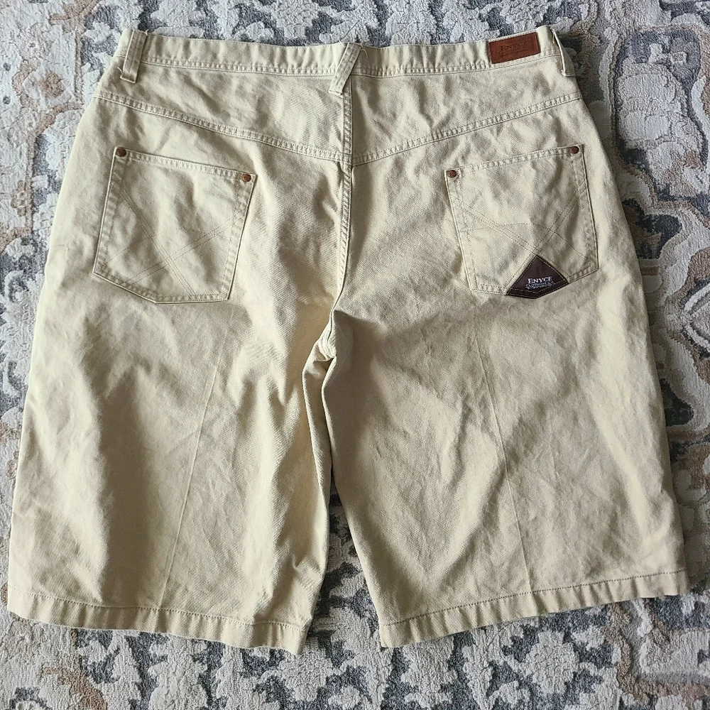 Vintage Enyce Men's Tan Shorts Sz.44